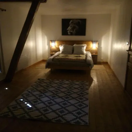 Du Monbaillon Дом отдыха *