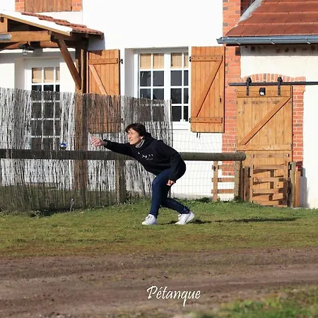 Du Monbaillon Сен-Пурсен-сюр-Бебр