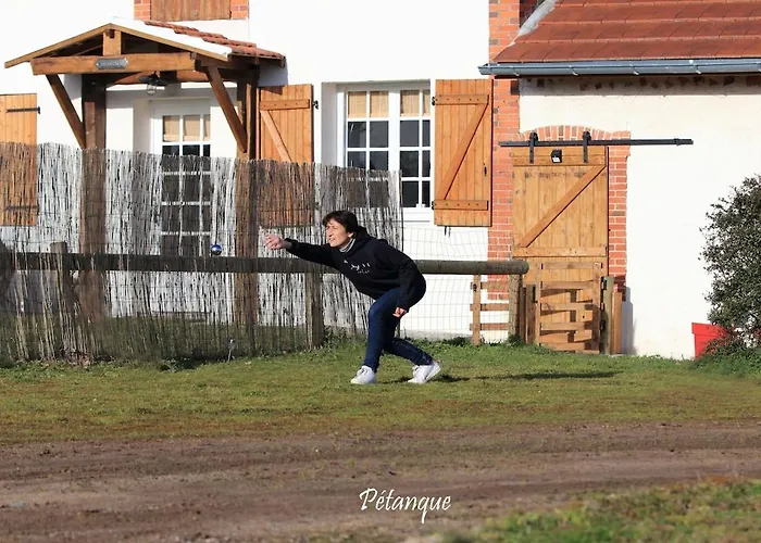 Du Monbaillon Сен-Пурсен-сюр-Бебр