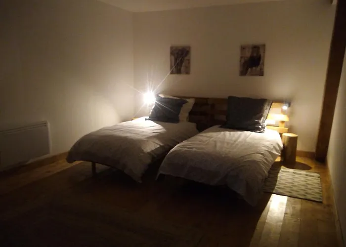 Дом отдыха Du Monbaillon Сен-Пурсен-сюр-Бебр